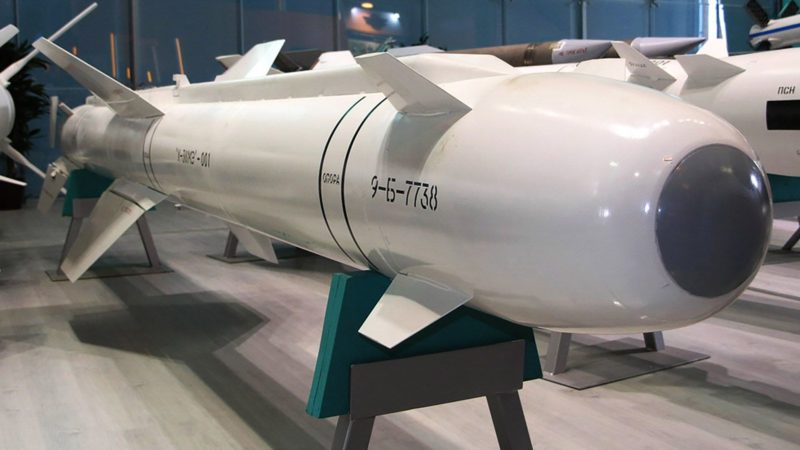 Россия может производить высокоточные ракеты даже после введения санкций — New York Times