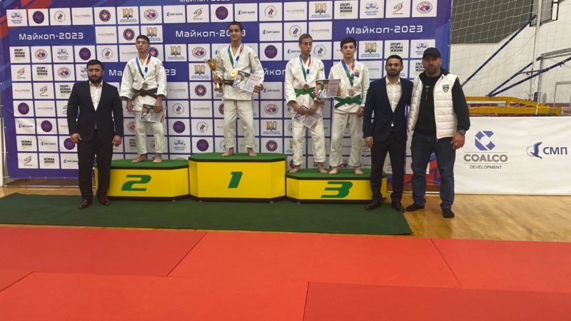 ВОСПИТАННИКИ ЧЕЧЕНСКОЙ СПОРТШКОЛЫ ДЗЮДО ПРОДОЛЖАЮТ БОРЬБУ СРЕДИ СИЛЬНЕЙШИХ