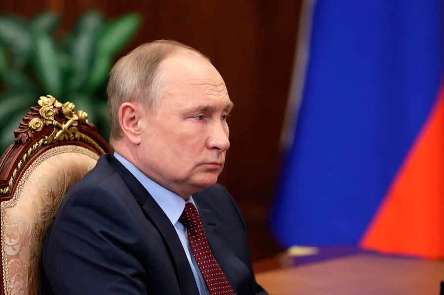 Президент поручил принимать меры по защите межнационального согласия в России